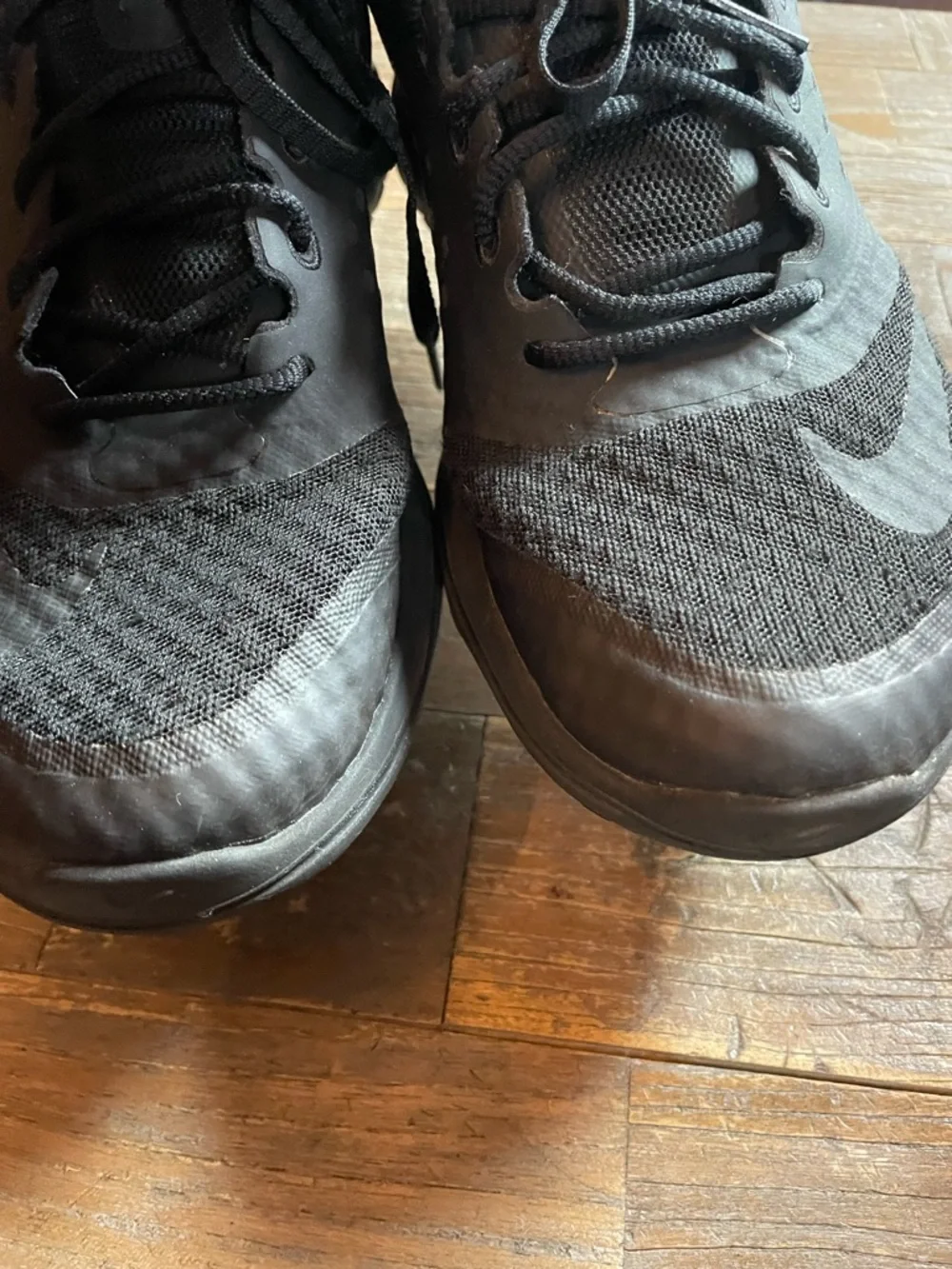 Nike FS Lite Run 2 Sneakers - Picture 9 of 14